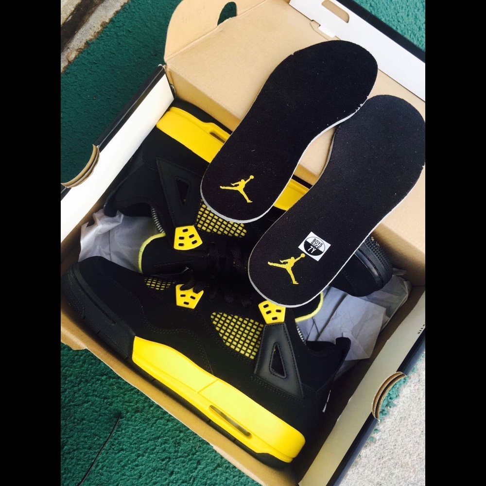 Thunder 4s